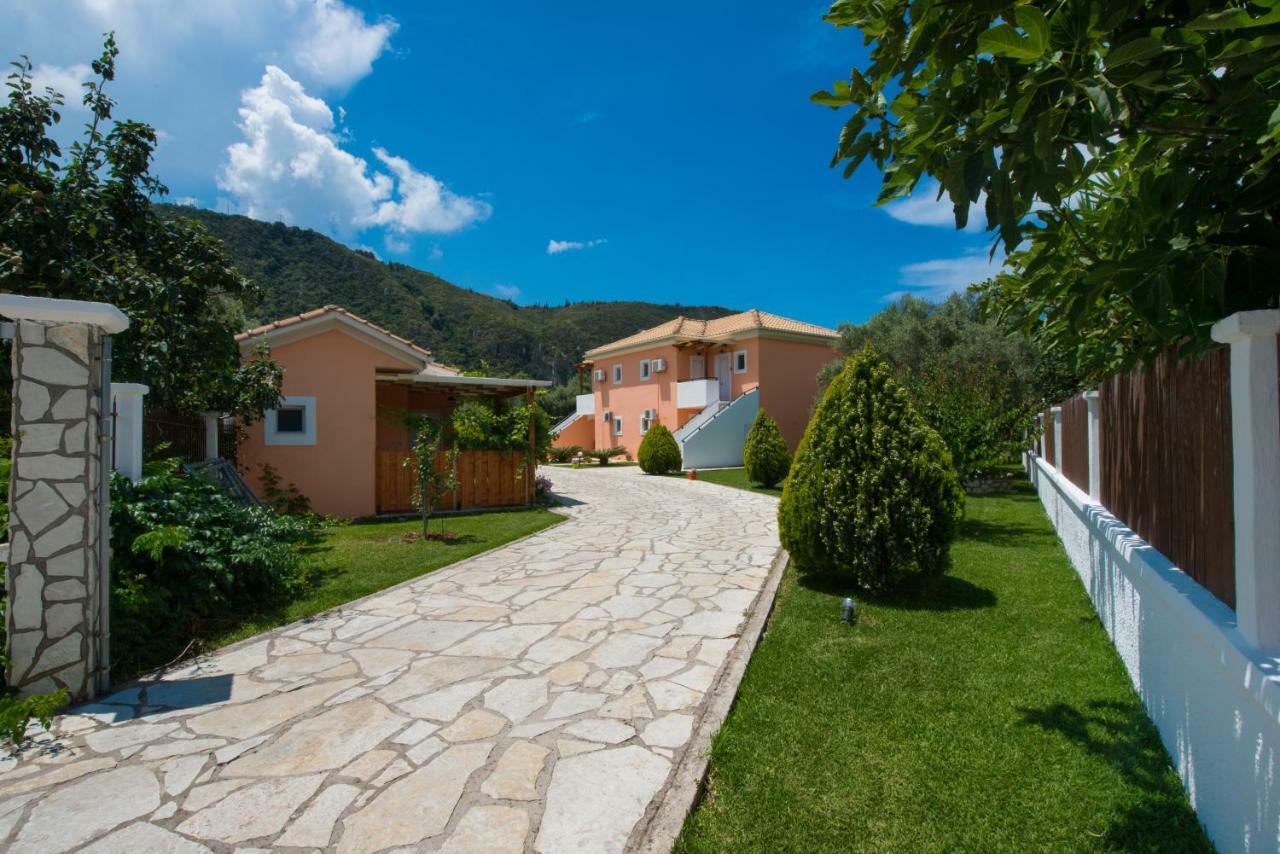 Eleana Studios Frínion Exterior foto